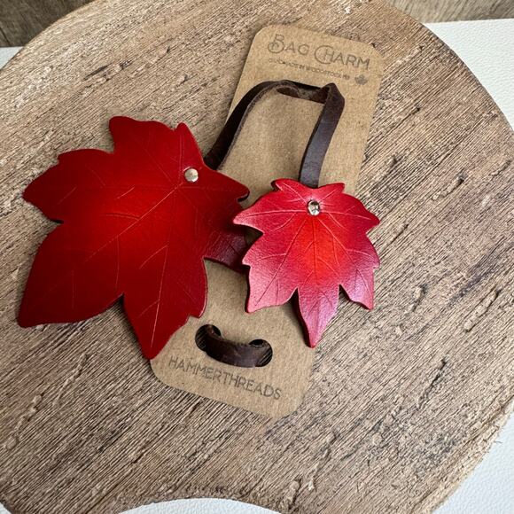 Leather Purse Charm Maple Leaf Bag Charm Genuine Leather Purse Keychain NEW - Picture 4 of 5